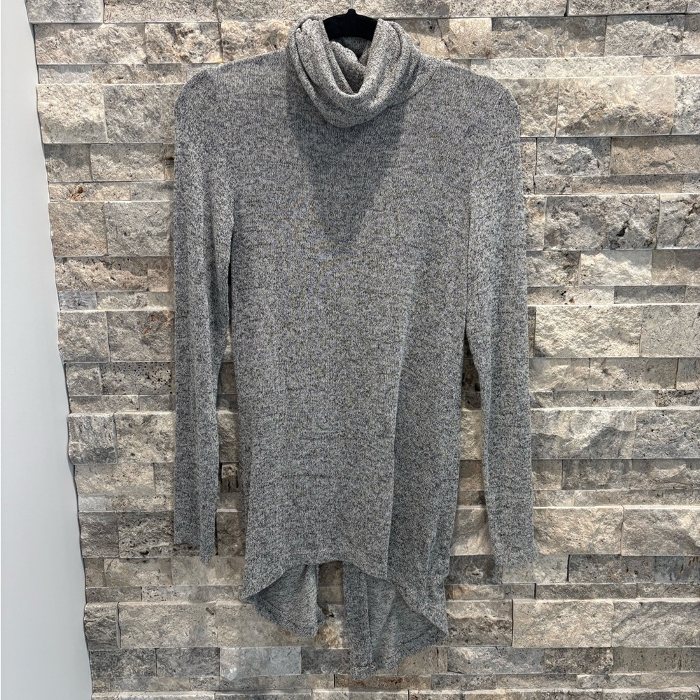 River‎ Island Gray Turtleneck Women's Sweater size 8